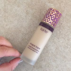 Tarte Shape Tape Foundation a Fair Sand